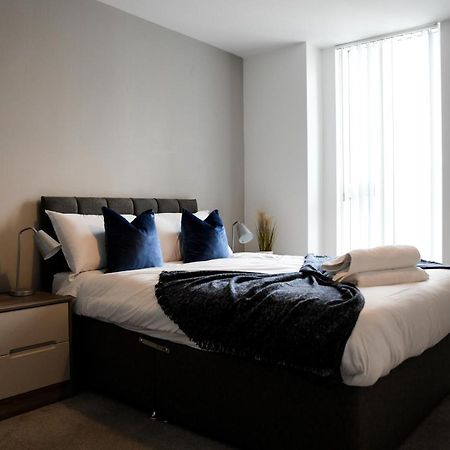 Onpoint Apartments - Spacious 2 Bedroom Apt - City Centre With Balcony Manchester Exterior photo