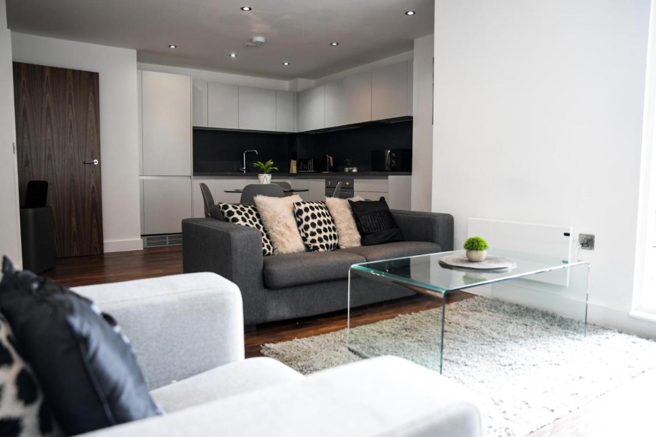 Onpoint Apartments - Spacious 2 Bedroom Apt - City Centre With Balcony Manchester Exterior photo