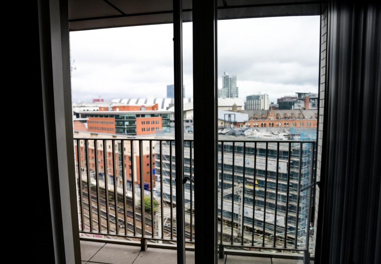 Onpoint Apartments - Spacious 2 Bedroom Apt - City Centre With Balcony Manchester Exterior photo