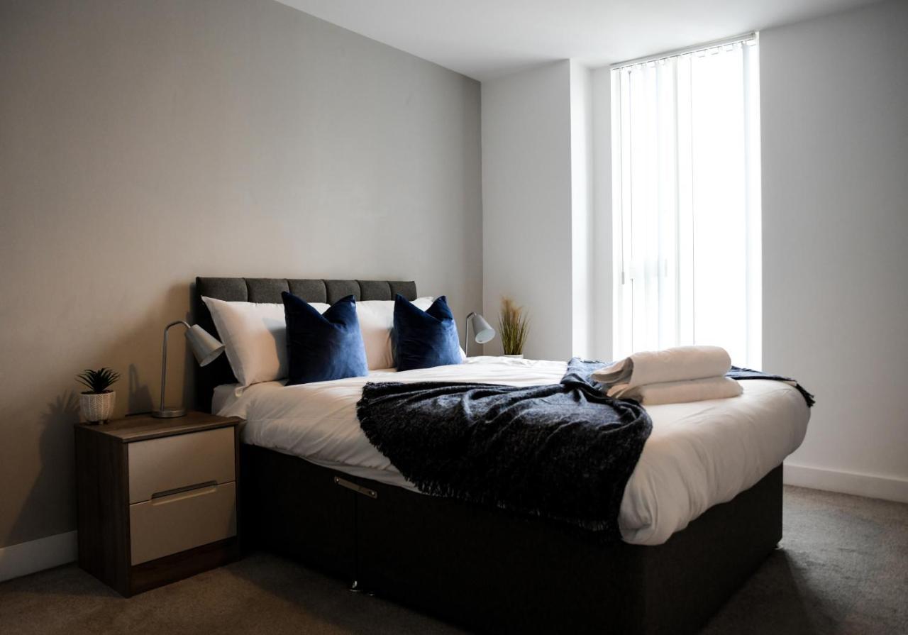 Onpoint Apartments - Spacious 2 Bedroom Apt - City Centre With Balcony Manchester Exterior photo