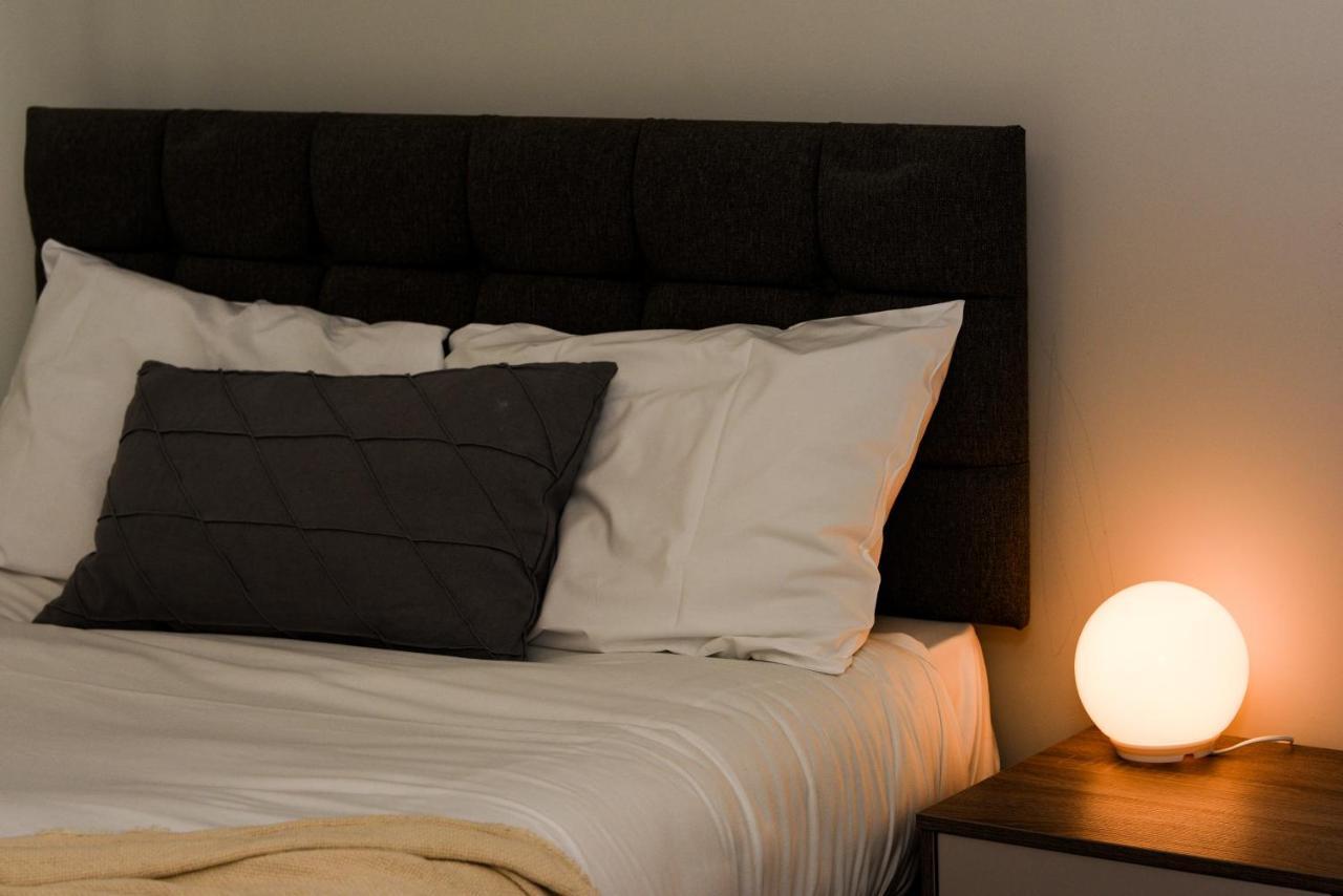Onpoint Apartments - Spacious 2 Bedroom Apt - City Centre With Balcony Manchester Exterior photo